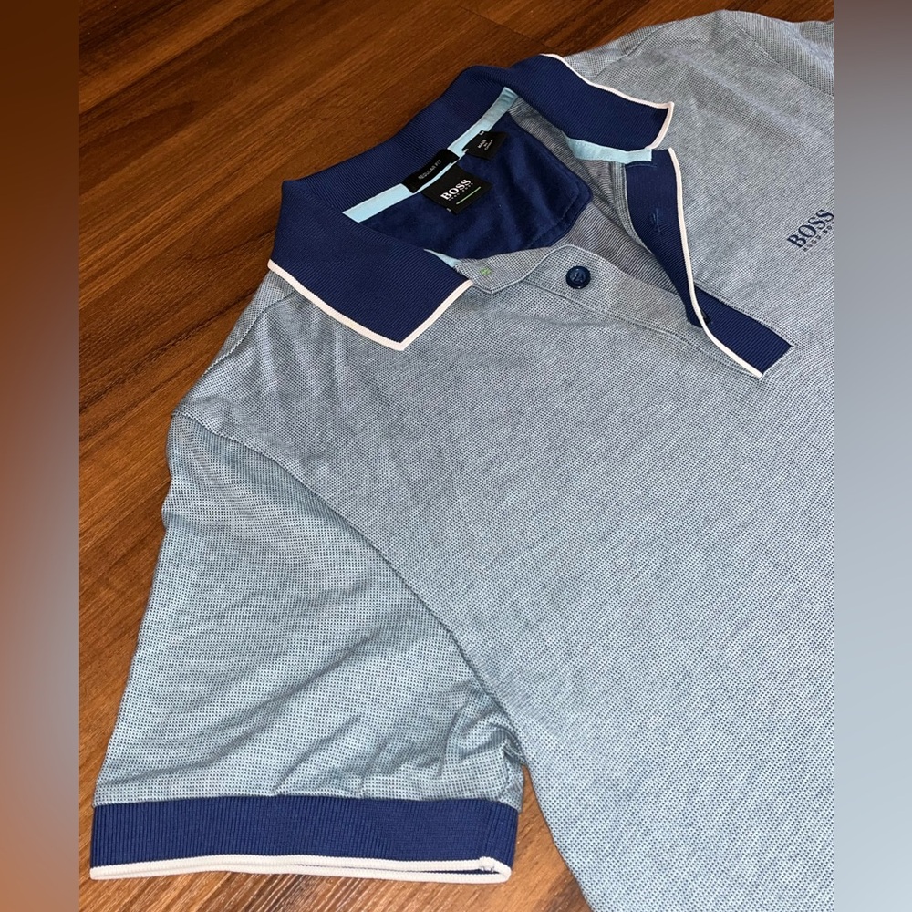 Men’s Hugo Boss Polo - Medium - Picture 4 of 7